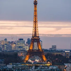 Apartment Luxury 75m2 With Eiffel Tower View, Metro 1 Min, Parking